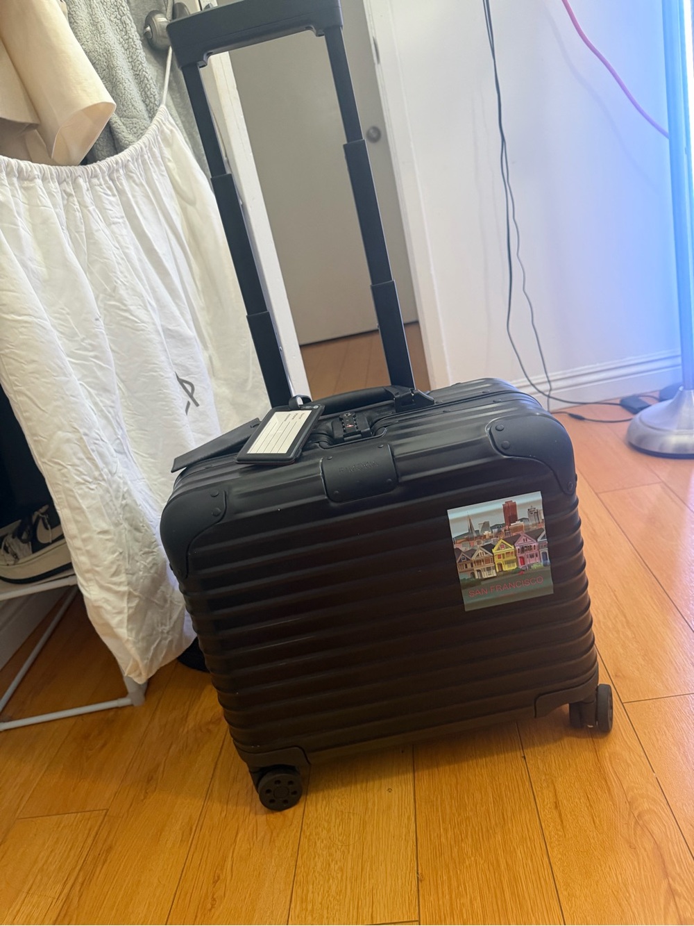 RIMOWA Pilot Hard-Shell Carry-On in Black - Picture 10 of 14